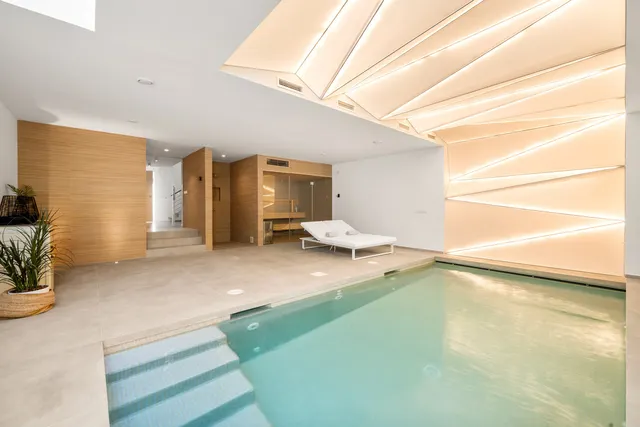 Chalet 5 habitaciones 552m² en venta - Costa Del Sol — 19