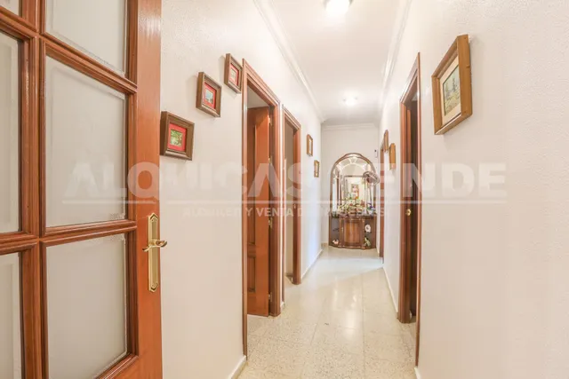 ¡Gran Oportunidad de Inversión! Parcela urbana de 2.400 m2 segregable en 3 parcelas de 800 m2 con chalet existente en Urb. Santa Genoveva — 19