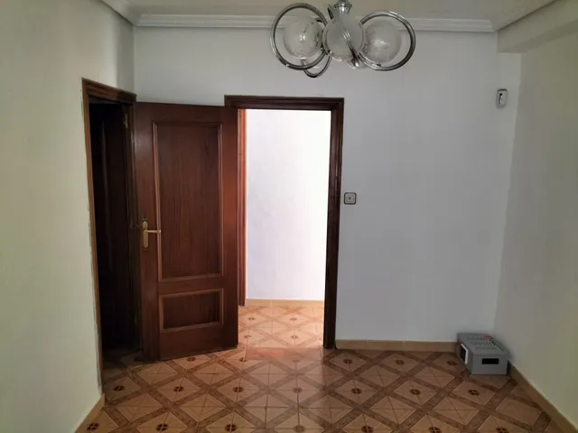 SE VENDE PISO EN Piso en venta en Calle de Blas Cabrera, 32 — 15