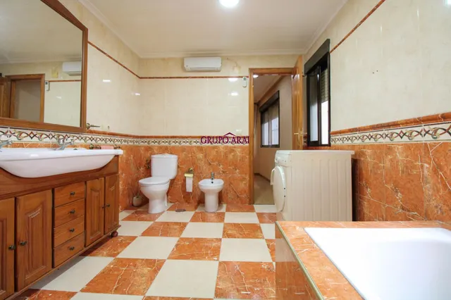 Se vende vivienda única en Villafranqueza, Alicante — 41