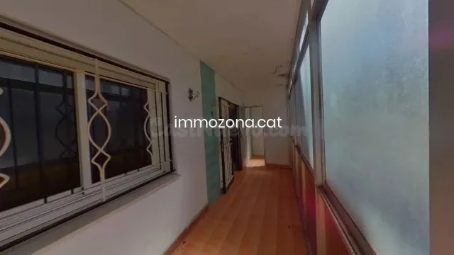 PISO 105 M2, 3 habitaciones, 2 BAÑOS, GRAN BALCÓN, PRIMERA P - foto 3