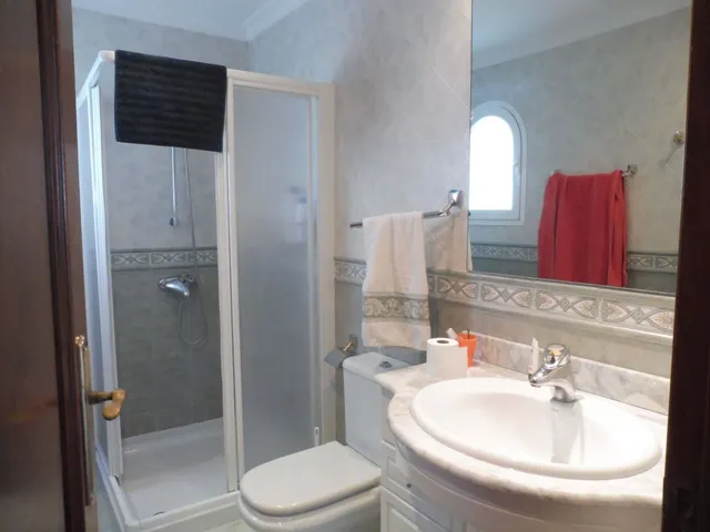 Villa 6 dormitorios con vistas al mar en La Cala de Mijas — 13