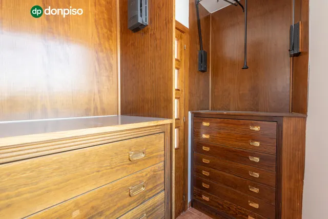 FANTÁSTICO TRÍPLEX EN CÁJAR: UNA VIVIENDA LLEVA DE AMPLITUD Y LUMINOSIDAD — 29