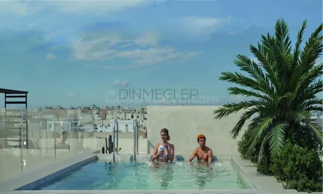 Apartamentos modernos en venta a solo 250 m de la playa de E