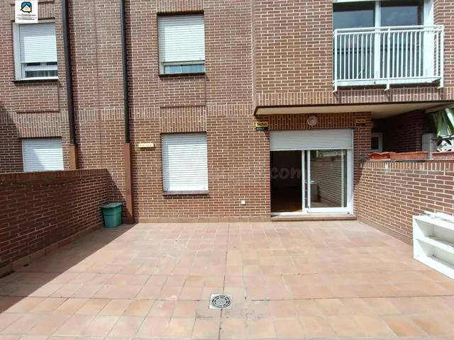 Piso con patio en Covaresa — 4
