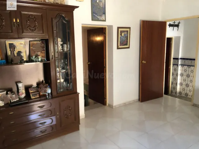 Se VENDE piso PARA REFORMAR en la zona centro de Malpartida  - foto 5