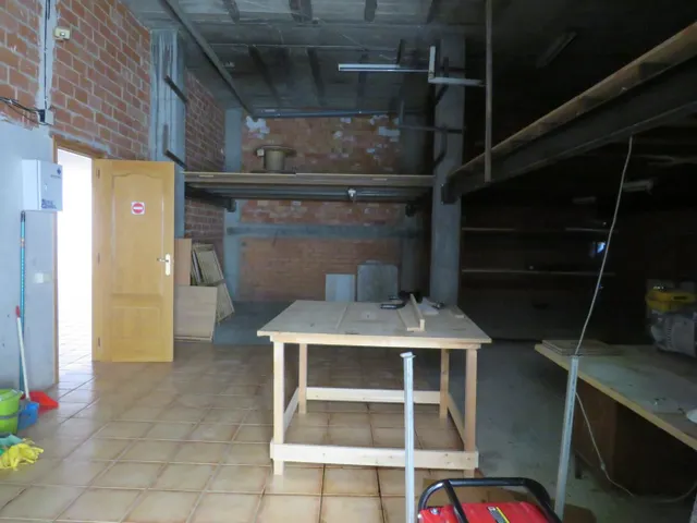Fabuloso Local. Venta o Alquiler Ontinyent — 7