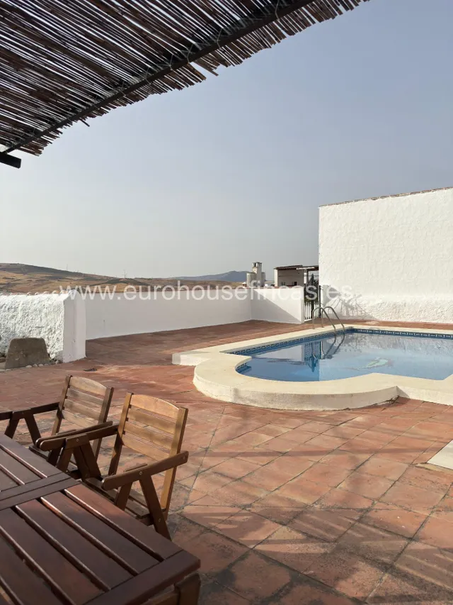 Descubre esta espectacular casa de pueblo ubicada en pleno corazón de Ardales!!! — 7