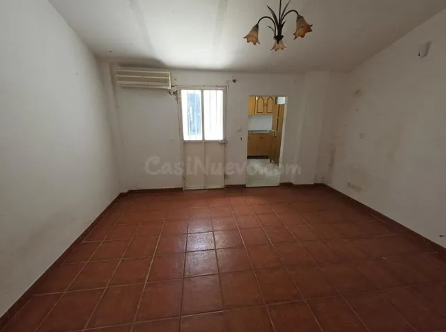 Casa de una planta de 88 m2 con patio en Prado del Rey - foto 4