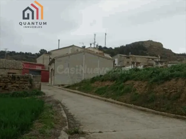 Suelo urbano en Velillas - Angüés (Huesca) - foto 4
