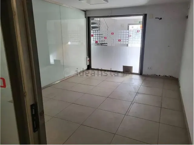 Nave industrial de 2.050 m2 en venta en el Polígono Industri - foto 5