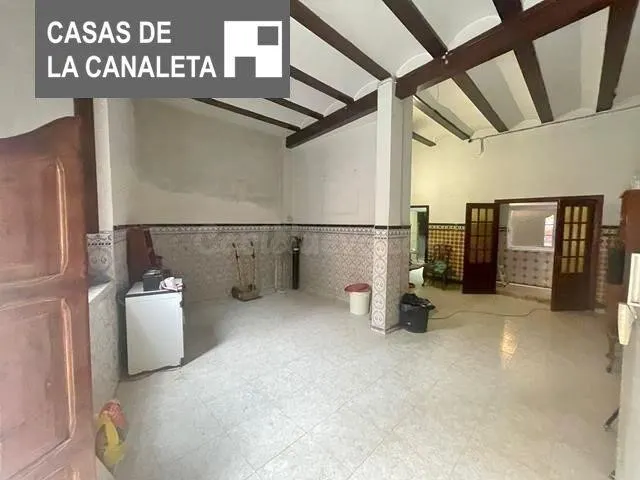 Planta baja vivienda y local