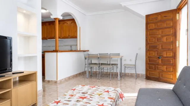 FANTASTICA VIVIENDA DE PLANTA BAJA CON PISCINA COMUNITARIA Y - foto 5