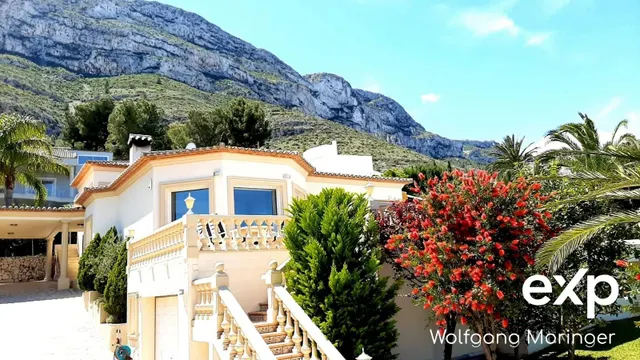VILLA DE LUJO CON VISTAS PANORÁMICAS AL MEDITERRÁNEO — 28