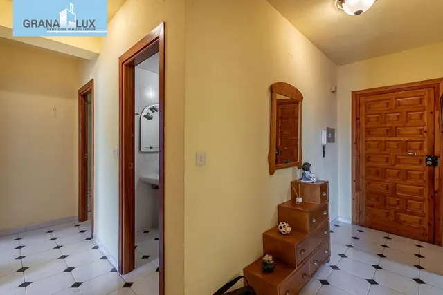 Piso con garaje y trastero en Almuñecar — 17