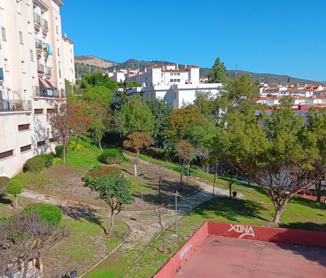 OPORTUNIDAD, amplio piso en Arroyo de la Miel, Benalmádena — 13