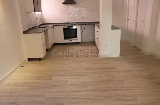 Casa reformada en la Playa de Malvarrosa, Valencia - foto 2