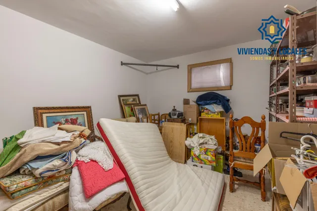 Complejo industrial con vivienda en Alhendín con 2500 metros cuadrados — 25