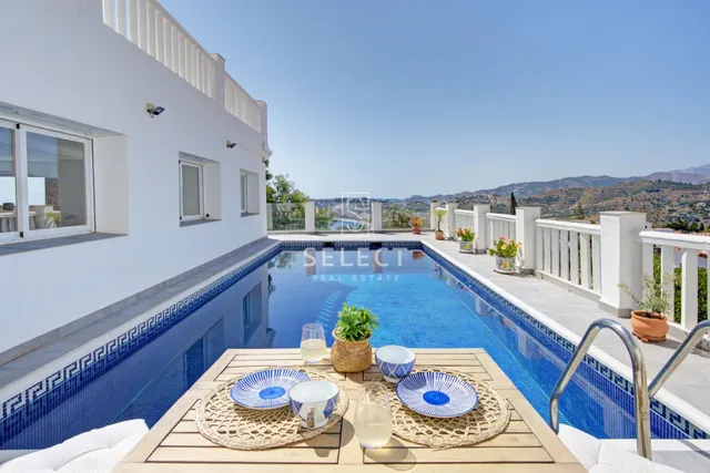 VILLA REFORMADA CON PISCINA Y VISTAS AL MAR , ALMUÑECAR — 20