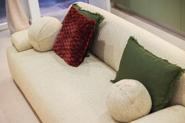Tu refugio de diseño en el corazón de Granada: Estilo, practicidad y comodidad a pie de calle. — 17