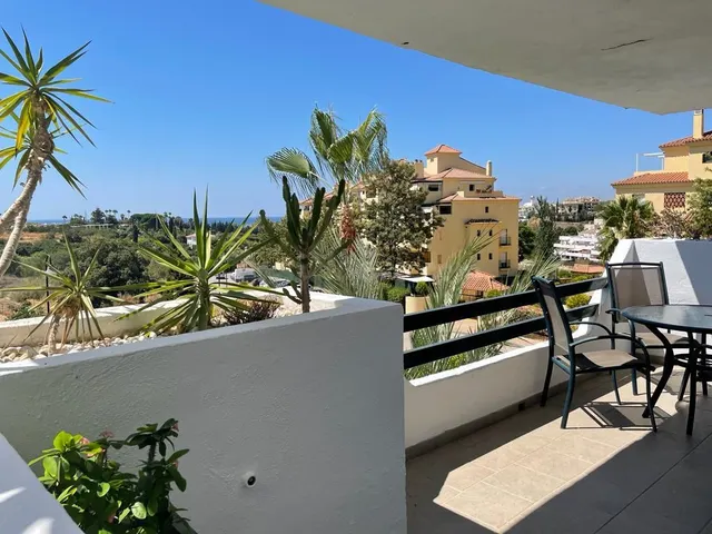 Apartamento 2 habitaciones 104m² en alquiler - La Resina — 3