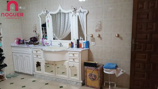 MAGNÍFICO CHALET EN INMEJORABLE ZONA — 18