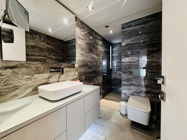 Apartamento 4 habitaciones 212m² en venta - Costa del Sol — 28