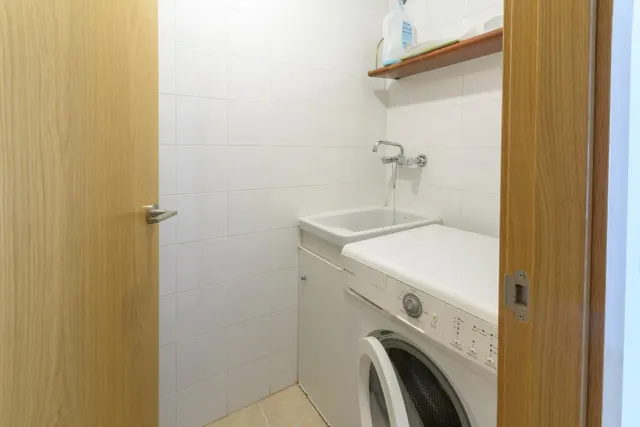 Cesión de vivienda por 50 años en Gandia, zona hospital, con piscina comunitaria, parking y trastero — 16