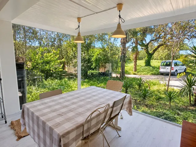 Casa independiente con piscina, porche y jardín en Castilblanco de los Arroyos — 16