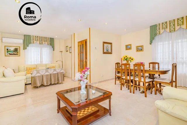 ¡AMPLIA CASA DE 4 DORMITORIOS, 3 BAÑOS Y CALEFACCIÓN CENTRAL EN LA ZUBIA! ✨ — 5