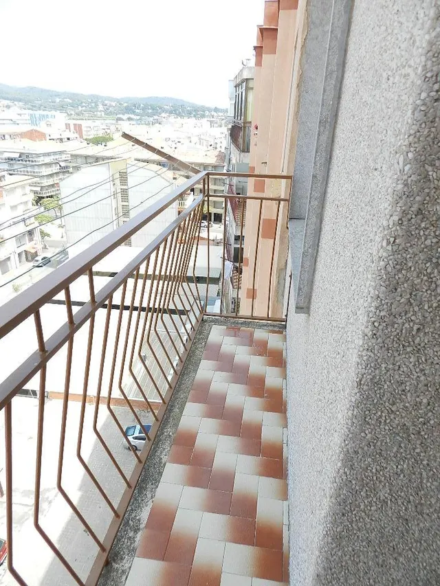 Apartamento situado en primera línea de la playa en el Passeig Josep Mundet — 16