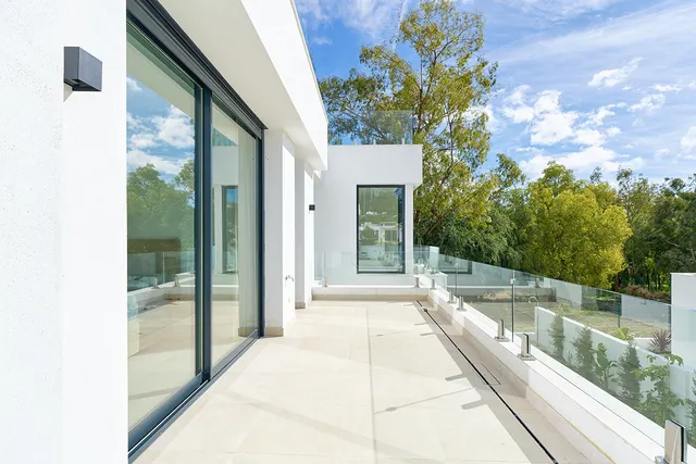 Chalet 4 habitaciones 361m² en venta - Costa Del Sol — 26