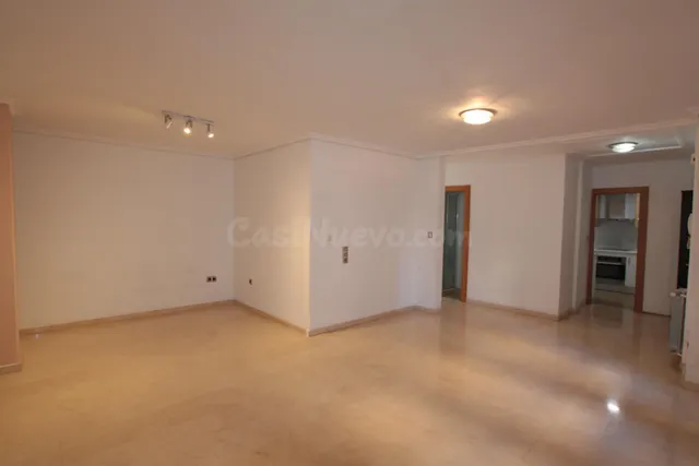 Piso en alquiler junto al Palacio de Congresos, 4 dormitorio - foto 2