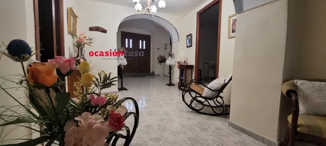 CASA EN VENTA CON TEJADO NUEVO — 6