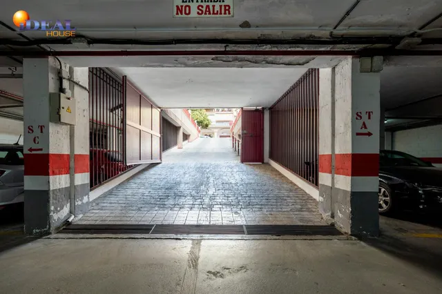 Plaza de garaje en Villarejo. — 6