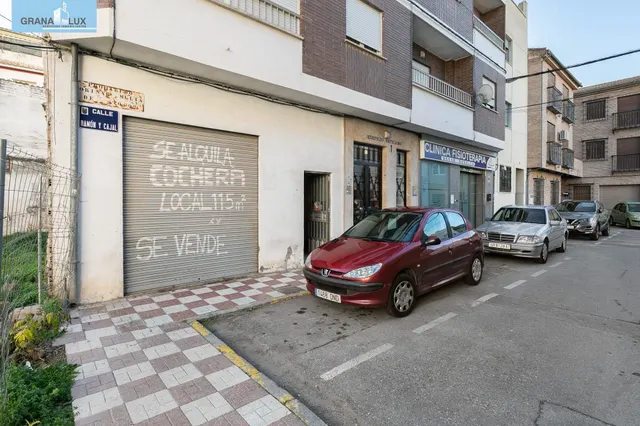 LOCAL JUNTO AYUNTAMIENTO DE ALBOLOTE — 7