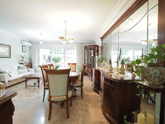CASA EN PG. MISERICORDIA — 27