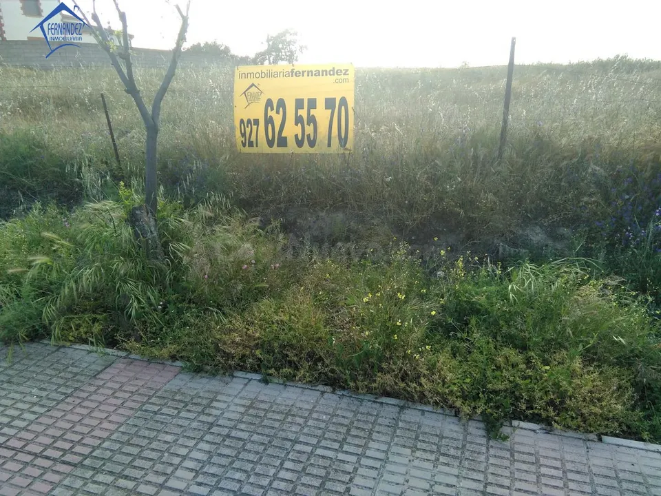 Parcela urbana en Hinojal