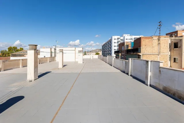 PISO EN EL ZAIDÍN. — 21