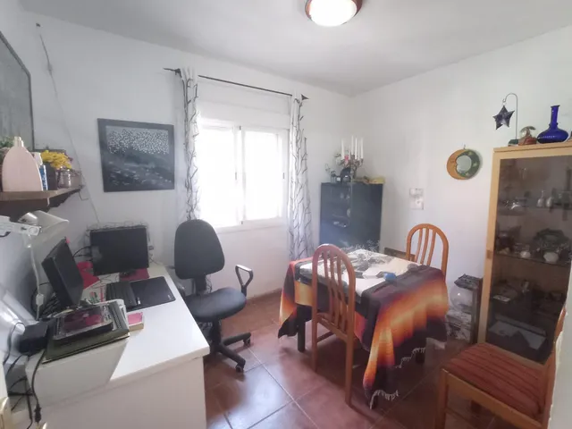 VENTA DE CHALET Y APARTAMENTO — 15
