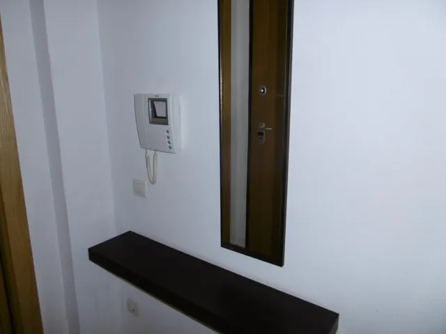 PISO AMUEBLADO CON TRASTERO — 7