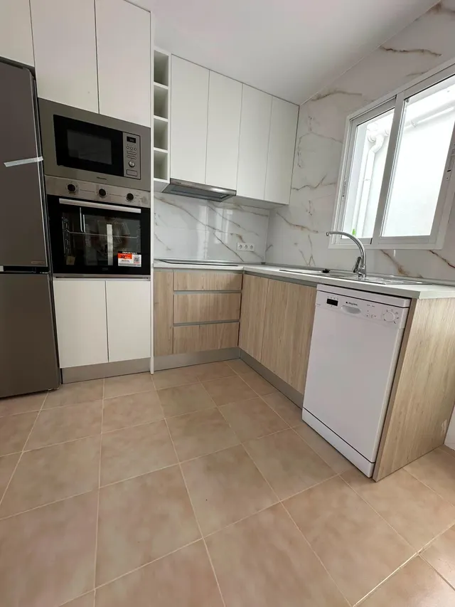 BUNGALOW ADOSADO DE 2 DORMITORIOS EN LA SIESTA (TORREVIEJA) — 14