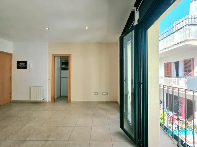 Bonito piso con patio en bonita calle centro Sitges — 12