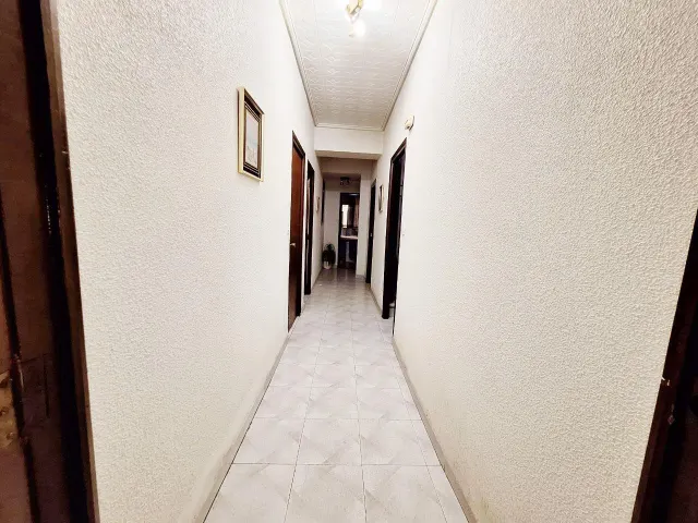 TRASPASO Y VENTA POR JUBILACIÓN CON VIVIENDA INCLUIDA — 34
