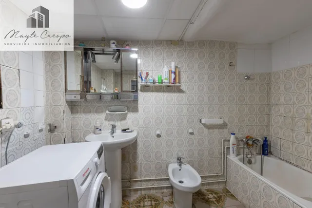 BONITA CASA PARA REFORMAR — 8