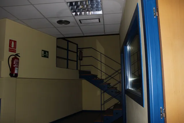 LOCAL COMERCIAL EN LA ZONA ALTA — 12