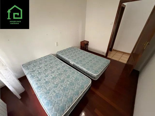 AMPLIO PISO EN PLENO CENTRO DE VILAGARCÍA DE AROUSA PARA REFORMAR — 20