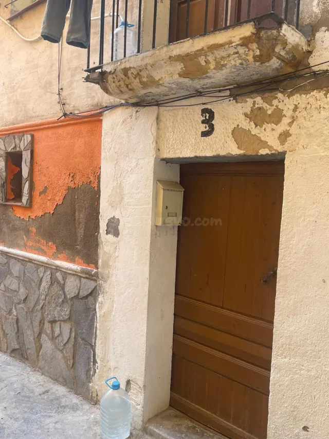 En venta casa en Flix (Tarragona) - foto 2