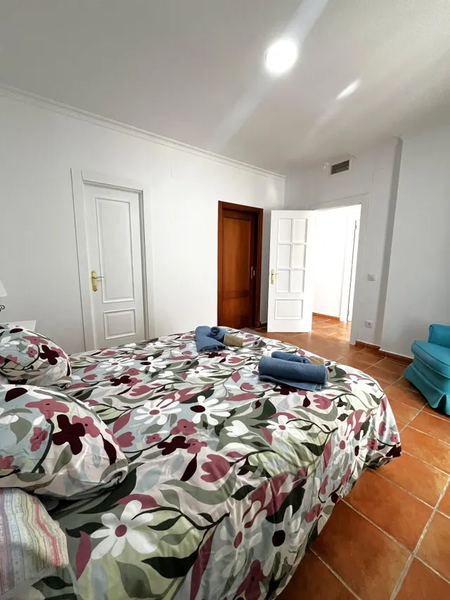 2 CHALETS EN LA ZONA DE EL FLORIN — 6