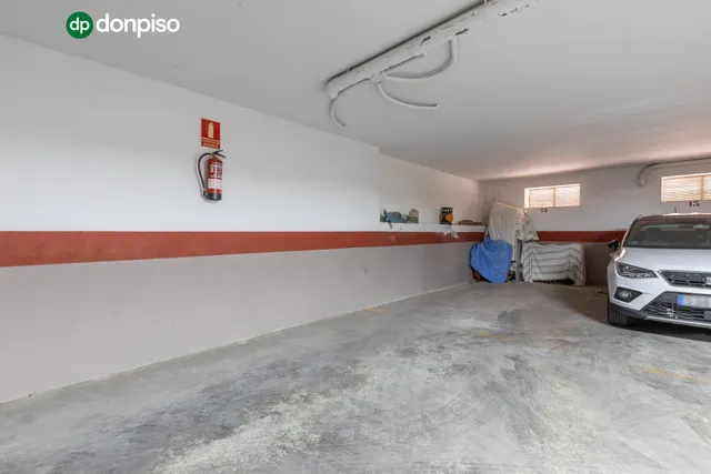 Plaza de aparcamiento de 25 m2 en Armilla (Granada) – acceso por calle málaga — 3